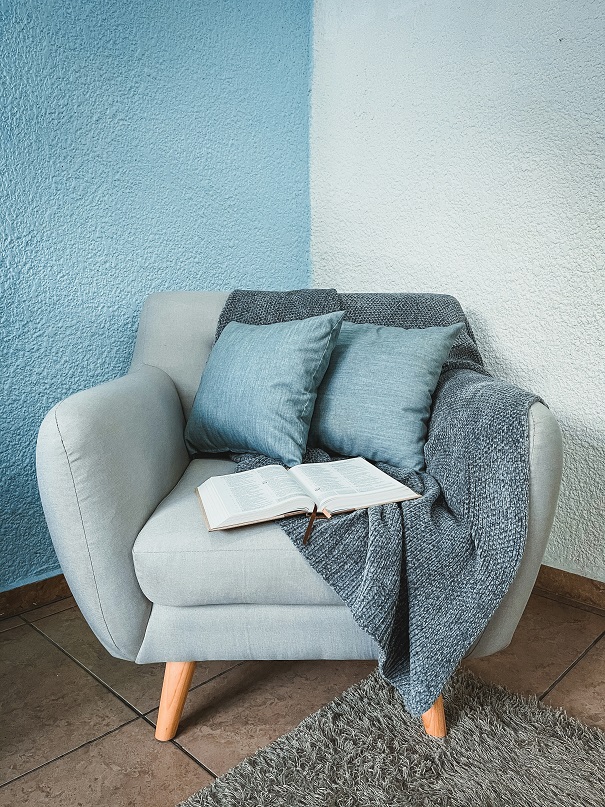 Furniture in Harties